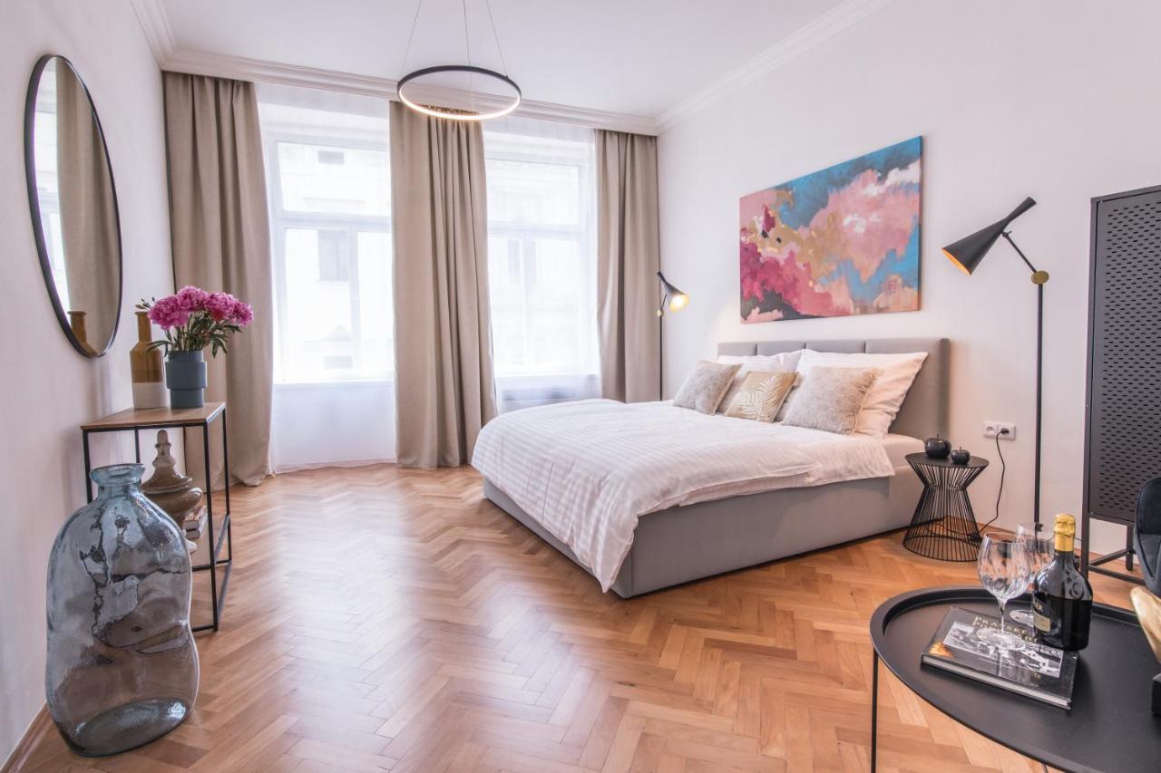 New Design Apt - Central Location Wenceslas Square Prag Dış mekan fotoğraf